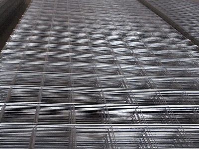 鋼筋網片順次用隧道鋼筋網片進行修筑襯砌